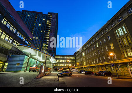 Ingresso alla sala di emergenza, all'ospedale Charité Foto Stock