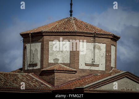 Belfry,Cerro de los Angeles è situato nel comune di Getafe, Madrid. Esso è considerato il centro geografico dell'Iber Foto Stock