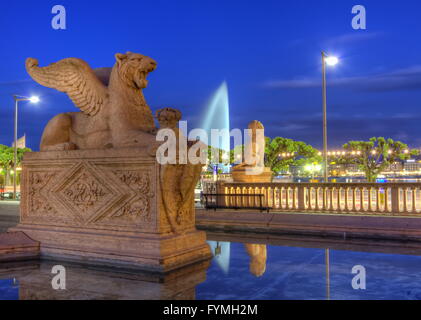 Lion statua vicino al monumento Brunswick, Ginevra, Svizzera, HDR Foto Stock