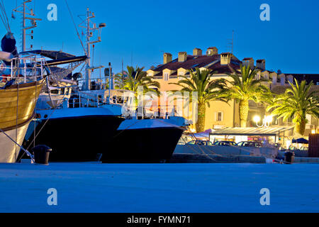 Biograd na moru sera e vista sul porto Foto Stock