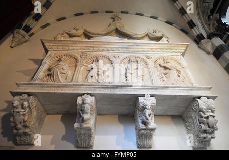 Liguria, Genova, interno della Cattedrale di San Lorenzo Foto Stock