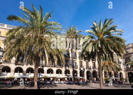 Placa Reial, P.zza Reale, Plaza Reial, Royal Plaza, Barri Gotic, Barcellona, in Catalogna, Spagna Foto Stock