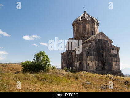 Chiesa armena vicino a Fortezza Amberd, Armenia Foto Stock