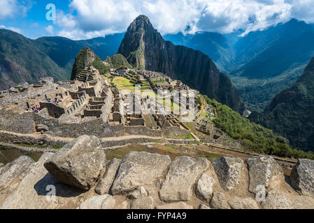 Machu Picchu, Sito Patrimonio Mondiale dell'UNESCO. Una delle nuove sette meraviglie del mondo. Foto Stock