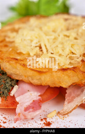 Arrosto di maiale con verdure Foto Stock