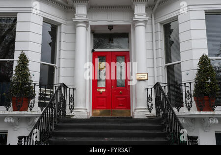 Viste generali di Wetherby School di Londra. È stato riportato che è la scuola che il principe George parteciperà. Fu frequentata anche da suo padre, il principe William e suo zio principe Harry. Dotato di: Vista Dove: Londra, Regno Unito quando: 27 Mar 2016 Foto Stock