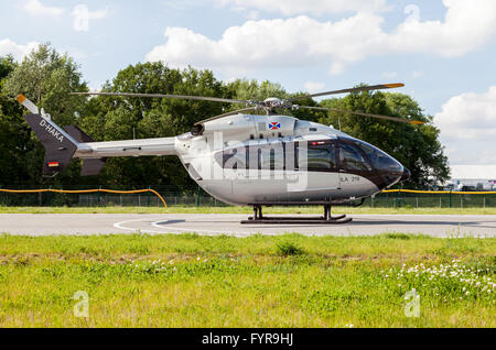 Berlino / GERMANIA - Maggio 2014: tedesco ' CE145 T2 ' da airbus su ILA ( Internationale Luft- und Raumfahrtausstellung) di Berlino Foto Stock