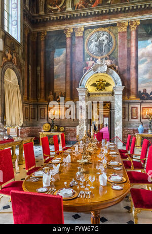 La sala da pranzo, il Palazzo di Blenheim, sede dei duchi di Marlborough e il luogo di nascita di Winston Churchill, Woodstock, Oxfordshire, Regno Unito Foto Stock