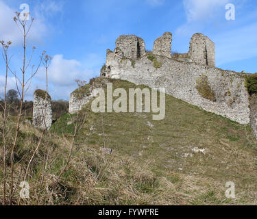 Vista esterna del belle rovine del castello di Arques-la-Bataille, in Seine-maritime in Normandia, Francia Foto Stock