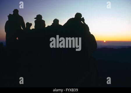 Alba dalla cima del monte Sinai, Egitto Foto Stock