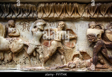 Dettaglio del frontone, Museo Archeologico di Delphi oracle, Grecia Foto Stock