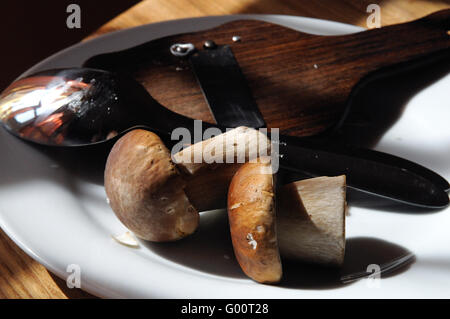 I funghi porcini piatto Foto Stock