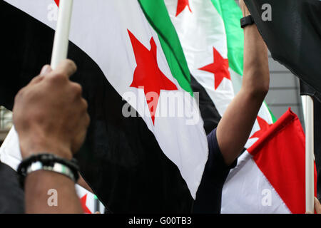 Libera la Siria, bandiere siriano Foto Stock