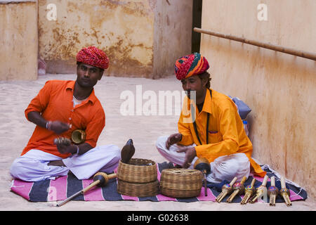 Serpente charmers nel Nord India, India, Asia Foto Stock