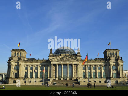 Il palazzo del Reichstag a Berlino Foto Stock