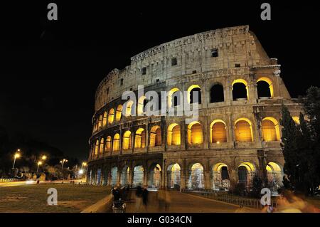 Colosseo a Roma Foto Stock