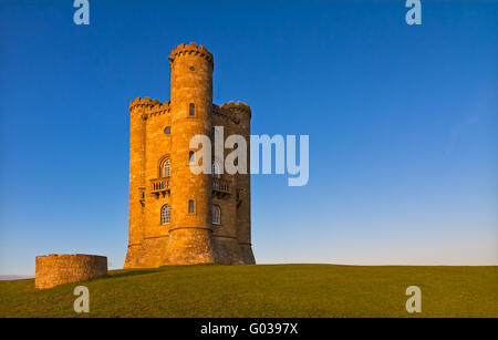 Torre di Broadway prima del tramonto, Cotswolds, REGNO UNITO Foto Stock