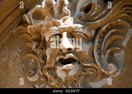 Bloccata in posizione di testa in corrispondenza della Casa Camuzzi Foto Stock