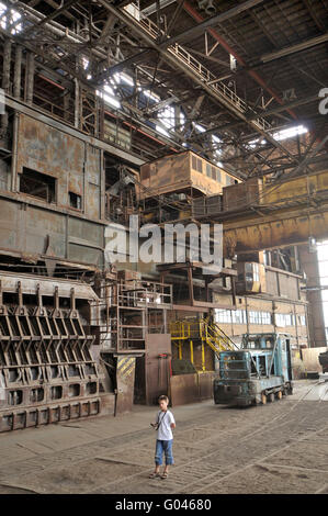 Aprire il forno a suola, Museo Industriale Brandenburg an der Havel Brandenburg an der Havel, Brandeburgo, Germania / Siemens-Martin-Ofen Foto Stock