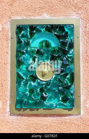 Campanello della porta di vetro di Murano Foto Stock