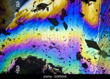 Le particelle di fuliggine e di microcristalli in paglierino polarizzati Foto Stock