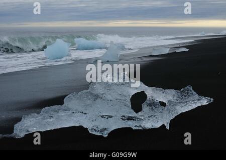 Sculture di ghiaccio Jokullsarlon, Islanda Foto Stock