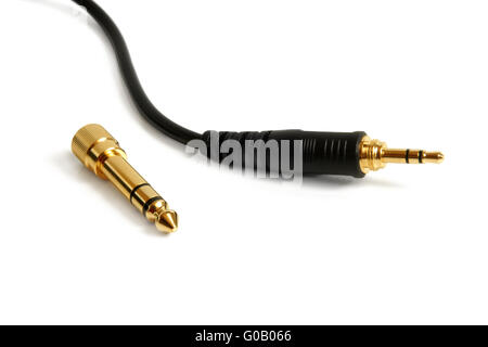 Adattatore stereo mini-jack a jack (3,5mm a 6,3mm) Foto Stock