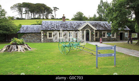 Fattorie Tradizionali ingresso in Muckross giardini. Foto Stock