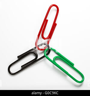 Nero, rosso e verde le graffette, immagine simbolica Foto Stock
