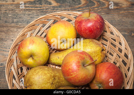 Frutta di autunno Foto Stock