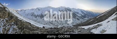 Suggestivo panorama della valle in Kackar Montagne in Turchia Foto Stock