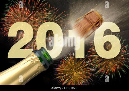 Felice anno nuovo 2016 con popping champagne e FIR Foto Stock