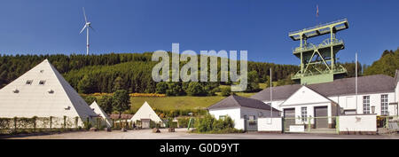 Sauerland Pyramides con il museo della miniera Foto Stock