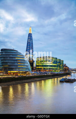 Panoramica di Londra con la Shard London Bridge Foto Stock