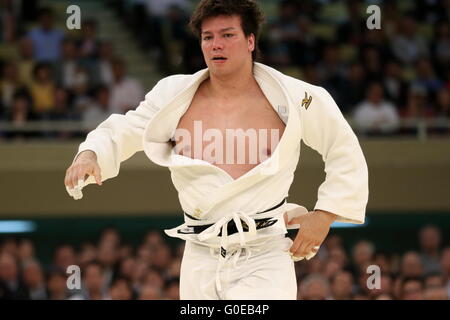 Nippon Budokan di Tokyo, Giappone. 29 apr, 2016. Ryu Shichinohe, Aprile 29, 2016 - Judo : 2016 tutto il Giappone campionati di Judo Semi-Final al Nippon Budokan di Tokyo, Giappone. © AFLO SPORT/Alamy Live News Foto Stock