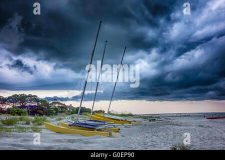 Tybee Island Beach scene durante la pioggia e la tempesta tuono Foto Stock