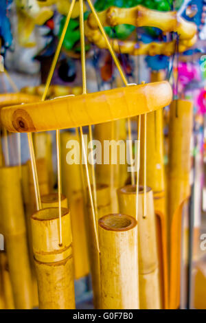 In legno e altri suoni del vento sul display Foto Stock