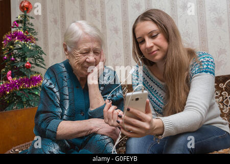 Nonna e granddaughte Foto Stock