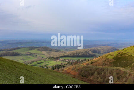 Il Malvern Hills, un popolare percorso escursionistico che copre Hereford, Worcestershire & Gloucestershire Foto Stock