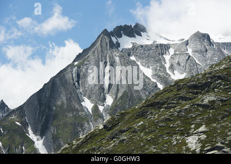 Montagne vicino al Gran San Bernardo Pass Foto Stock