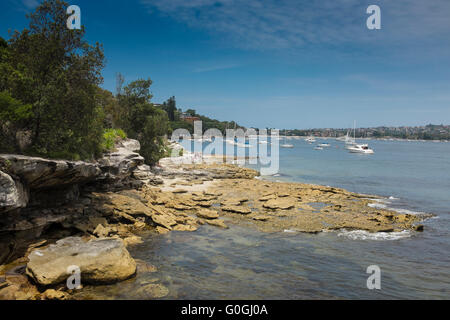 Vista lungo l'Eremo Foreshore passeggiata panoramica, Sydney, NSW, Australia Foto Stock