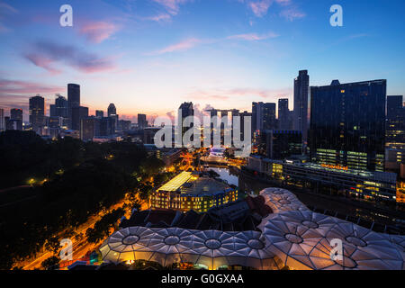 Il Sud Est asiatico, Singapore, Clarke Quay e Marina Bay Sands Hotel e Casino Foto Stock