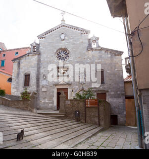 Veduta della chiesa della Natività della Beata Vergine Maria a Labin, Istria, Croazia Foto Stock