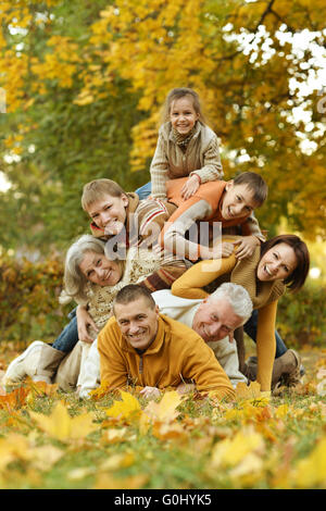 Sorridenti famiglia Foto Stock