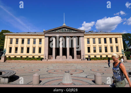 Edificio centrale, Università, Karl Johans gate, Oslo, Norvegia Foto Stock