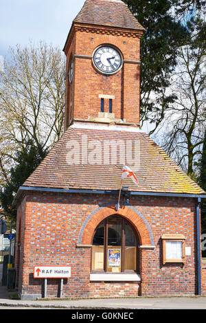 Torre dell Orologio High Street Wendover Aylesbury Buckinghamshire REGNO UNITO Foto Stock