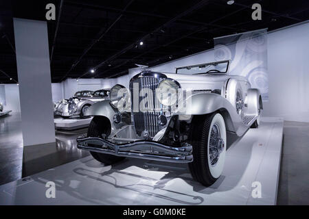 1936 Duesenberg SJN Modello convertibile coupé da Rollston. Parte della collezione Nethercutt, Helen e Jack Nethercutt Foto Stock