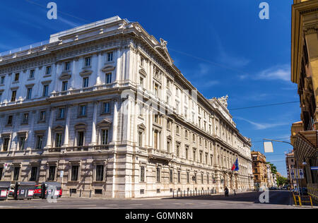 Edifici nel centro della città di Roma Foto Stock