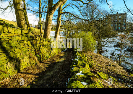 Vecchio bridleway a Pecket bene vicino Hebden Bridge in Calderdale West Yorkshire Foto Stock