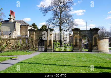 Casa di gate di Gledhow Grove, Revival Greco Mansion Foto Stock